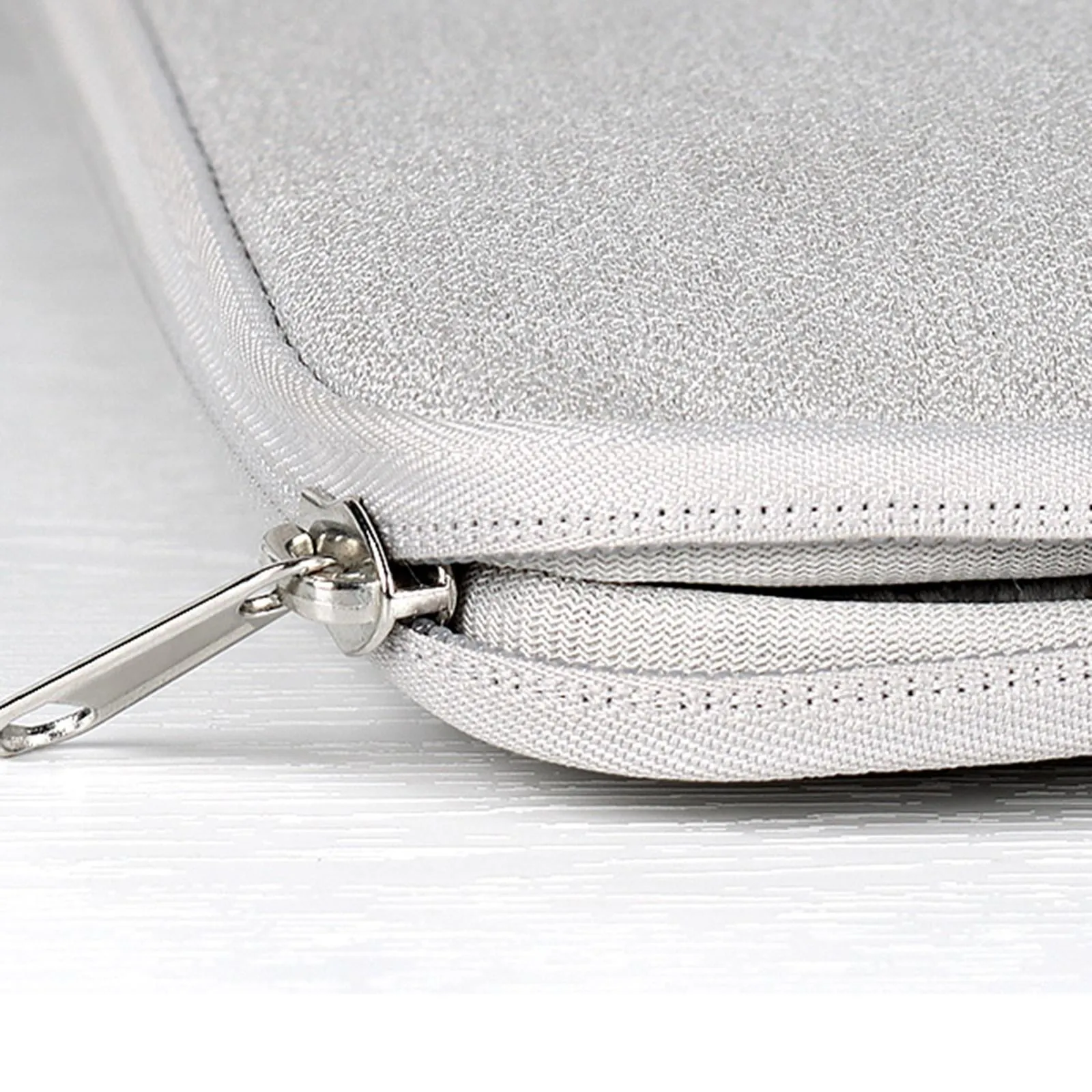 13.3 Inch Jacquard Laptop Liner Bag in Dark Gray Sheepskin
