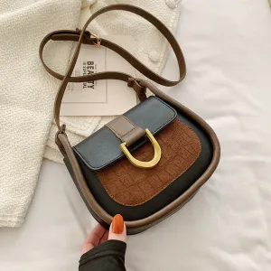 CL1021 - Korean Trendy Messenger Bag