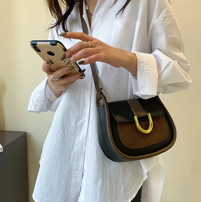 CL1021 - Korean Trendy Messenger Bag