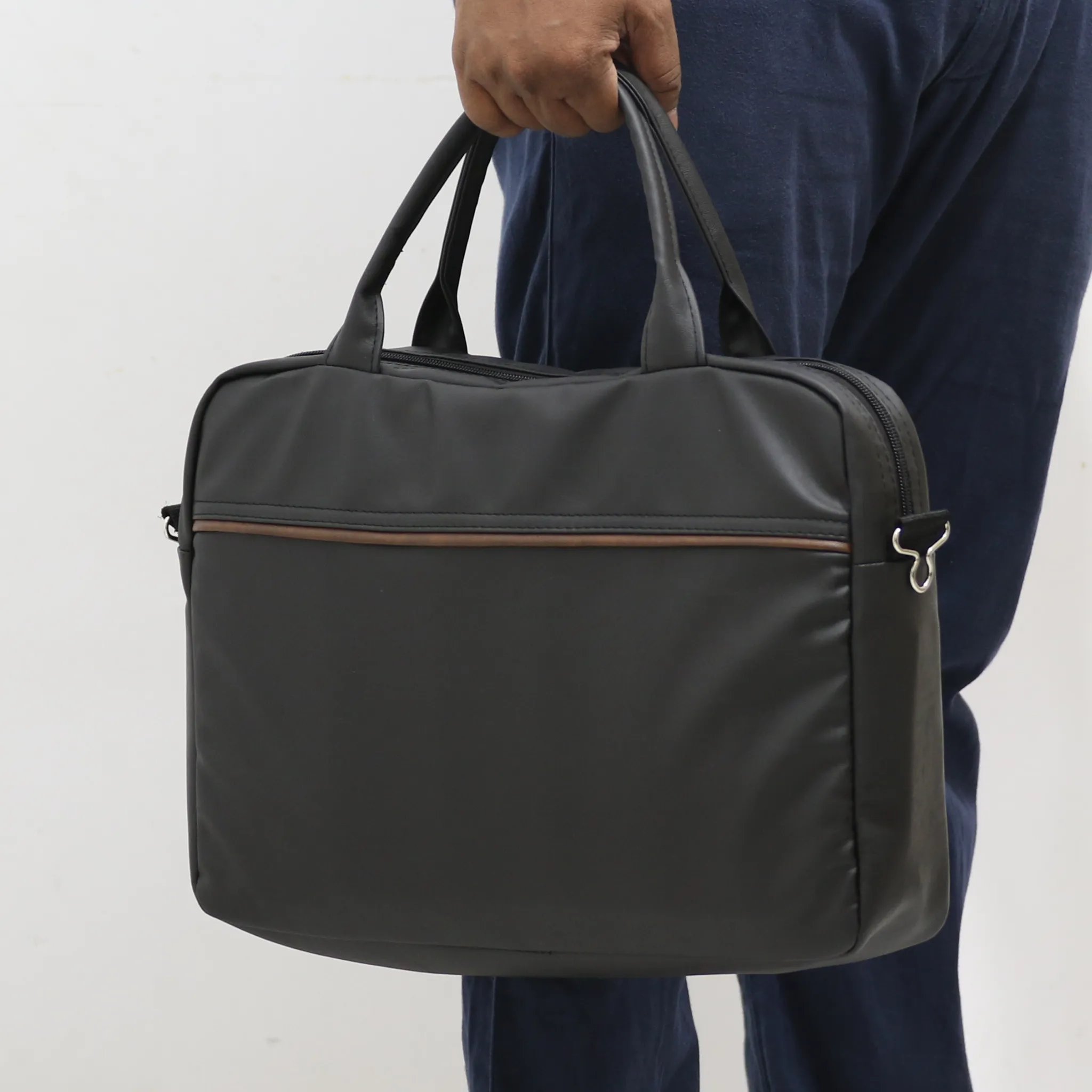 LBG01 – Premium Quality Laptop Bag