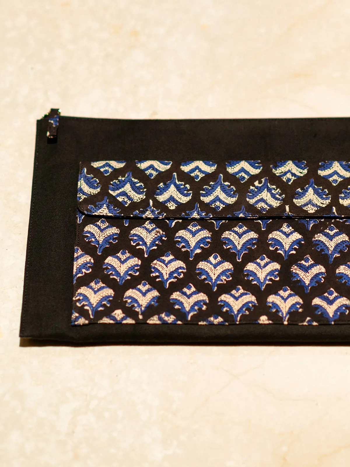Sharya Laptop Sleeve Black